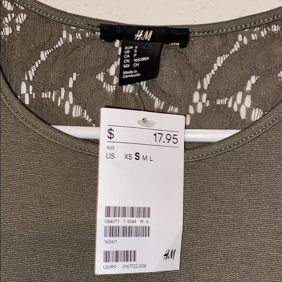 ⭐️H&M⭐️ - Picture 3 of 6